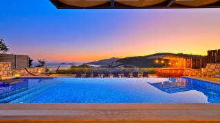 Villa Topcu Duo | Kalkan Kızıltaş’ta 10 Kişilik Deniz Manzaralı Villa