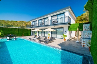 Villa Selina - Doğa Manzaralı & Özel Havuzlu Villa Kiralama