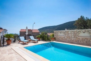 Villa Güzel Kalkan | Kızıltaş’ta Deniz Manzaralı Kiralık Villa