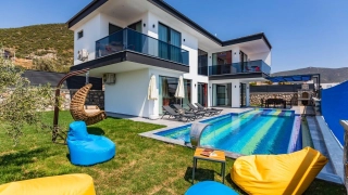 Villa Liva Yeşilköy, Sauna, Private Garden, Jacuzzi | Kalkan Villa