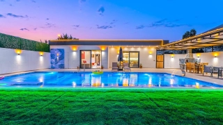 Villa Ertuğrul, Balayı , Korunaklı , Jakuzi | Kalkan Villa 
