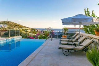 Villa Sabr | Luxusvilla mit Meerblick nahe Kalkan Zentrum