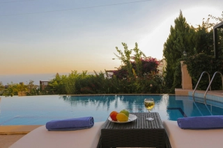 Villa Sarnıç | Kalkan Kızıltaş’ta Deniz Manzaralı Lüks Villa