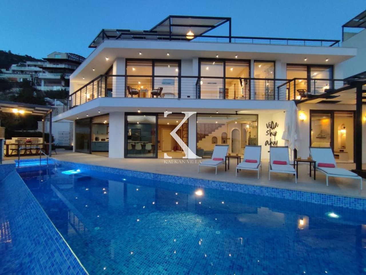 Villa Ship Ahoy