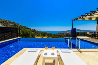 Villa Blue Sirena | Geschützte Luxusvilla mit Meerblick in Kalkan