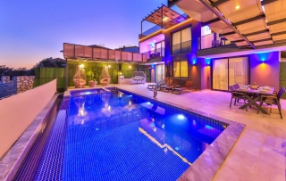 Villa Lalezar Çavdır Duo, 6 Kişilik, Korunaklı | Kalkan Villa