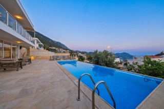 Villa Lumiere 2 |  Luxusvilla mit Meerblick in Kalkan Kızıltaş