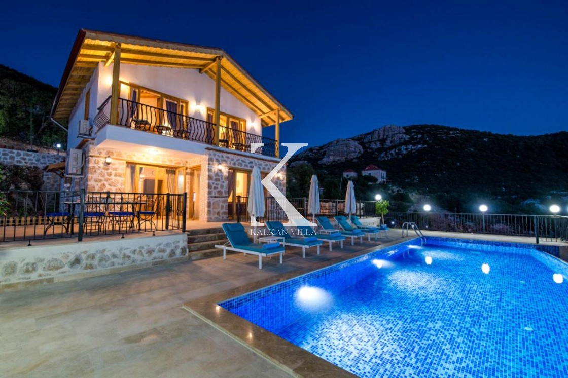 Villa Nazlı Sarıbele,3 bedroom villa for rent in Kalkan Sarıbelen