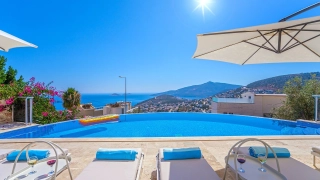 Villa Nef | Luxuriöse Villa mit Meerblick in Kalkan Kızıltaş