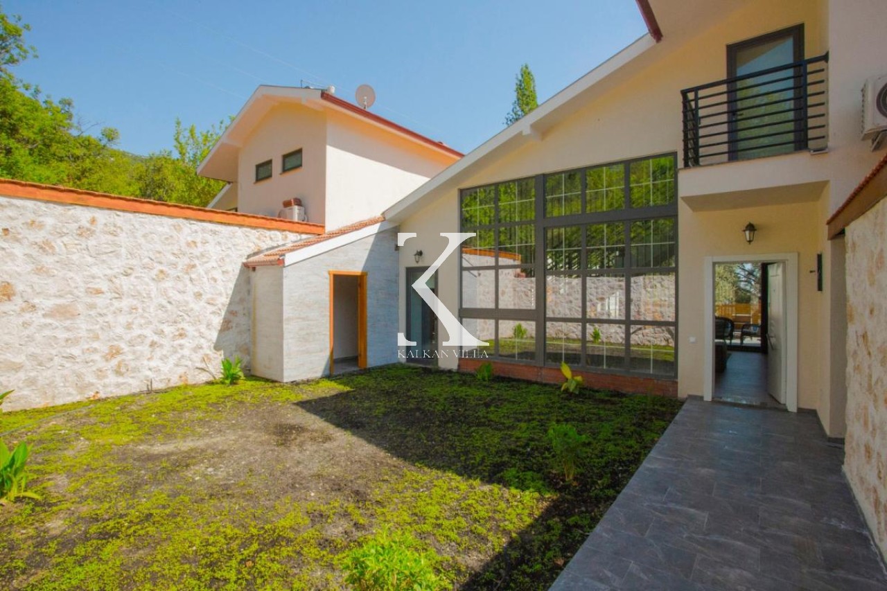 Villa Moon 1