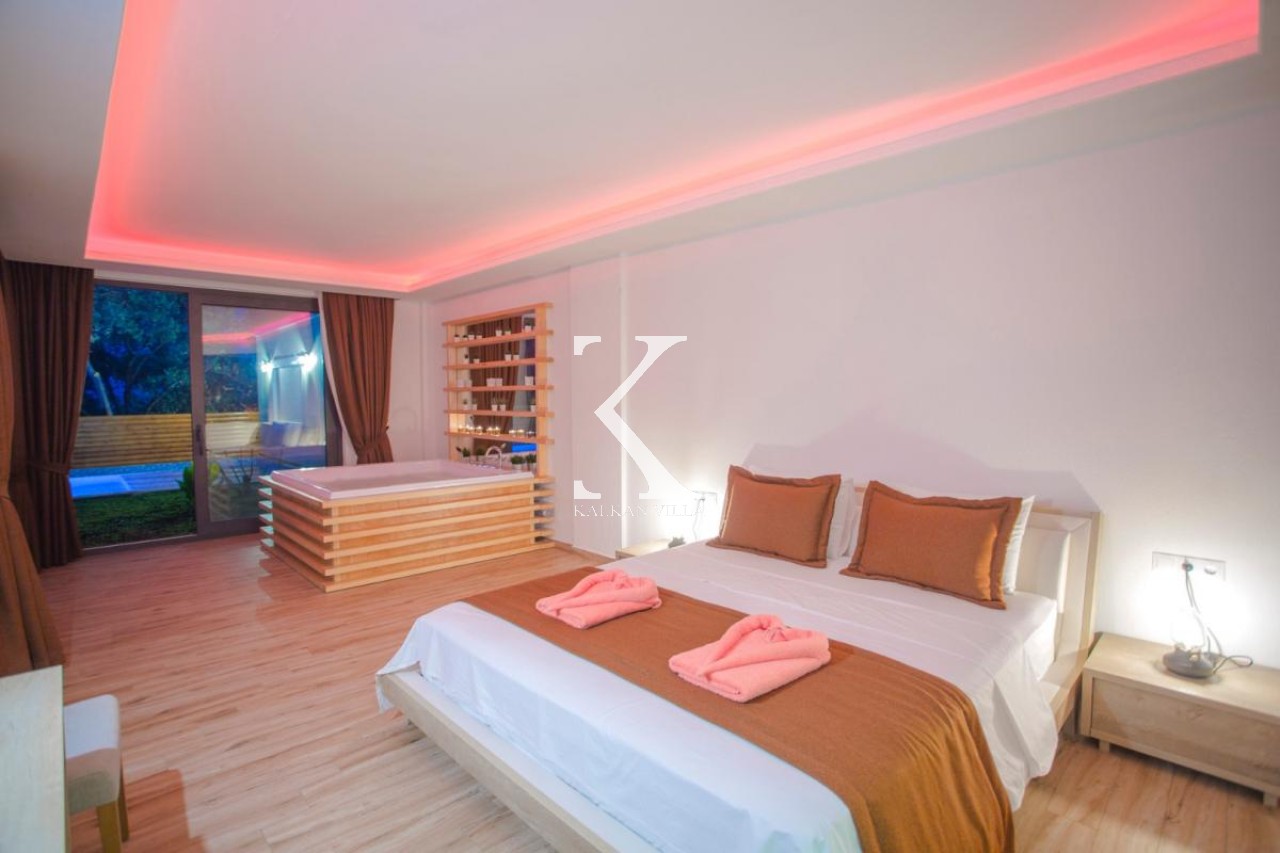 Villa Moon 2 